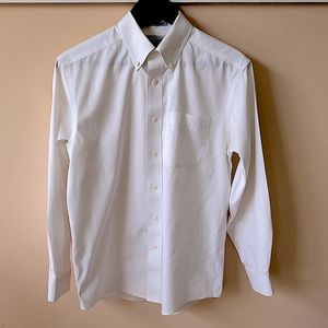 Like new l l bean cotton button down